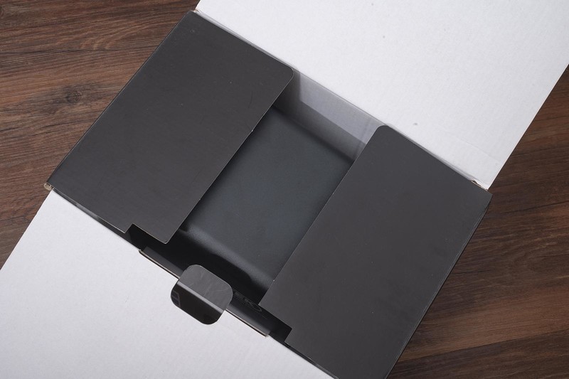 数据安全最重要，个人备份怎么选，市售五款RAID磁盘阵列横向评测