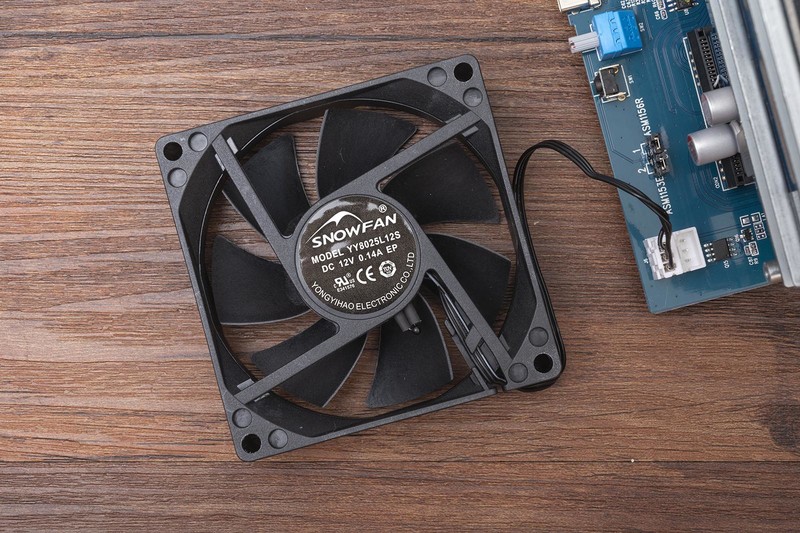 数据安全最重要，个人备份怎么选，市售五款RAID磁盘阵列横向评测