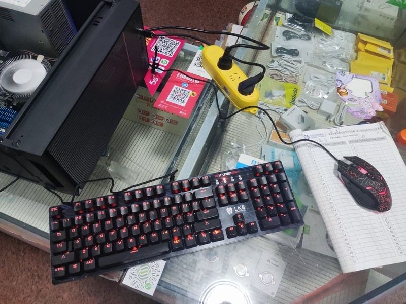 帮朋友店里弄电脑真折腾