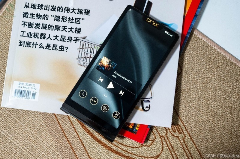 Onix Waltz XM10 Ltd：随身HiFi的“优雅派”，用声音讲故事