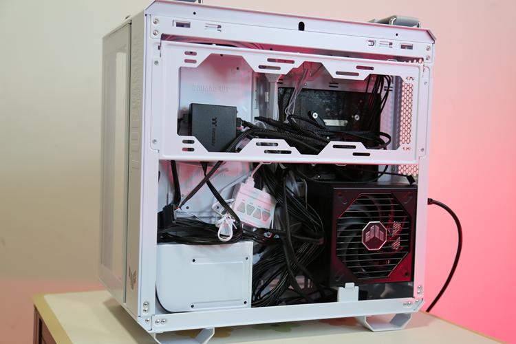 ROG平替！整一套TUF电竞特工全家桶：TUF GT502弹药库、TUF 850W电源、侠光TF120 ARGB