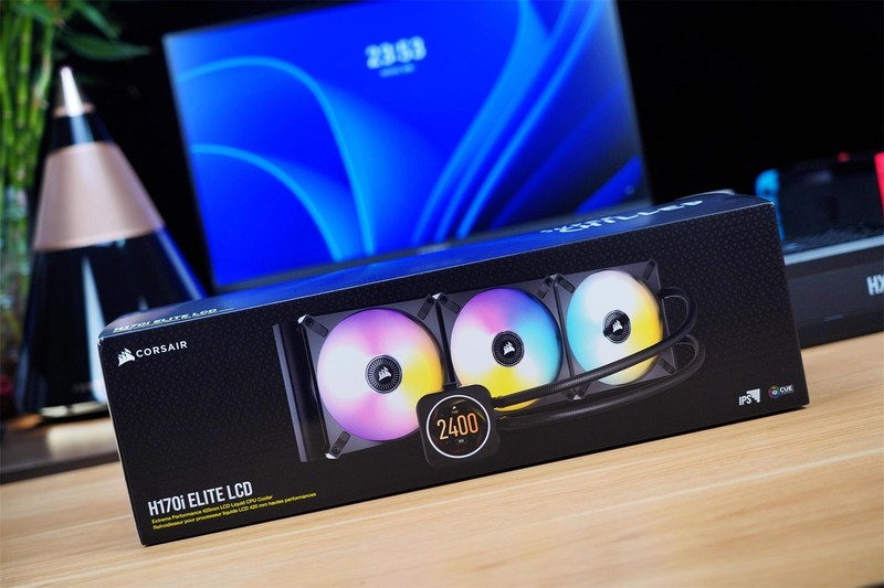 颜值高，性能强，把“光污染”做得淋漓尽致，海盗船机电装机分享