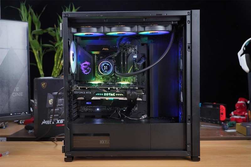 颜值高，性能强，把“光污染”做得淋漓尽致，海盗船机电装机分享