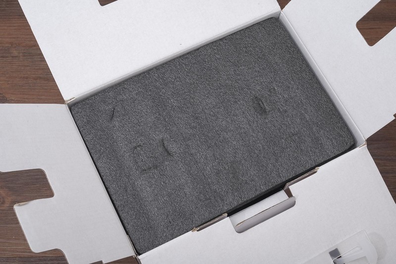 数据安全最重要，个人备份怎么选，市售五款RAID磁盘阵列横向评测