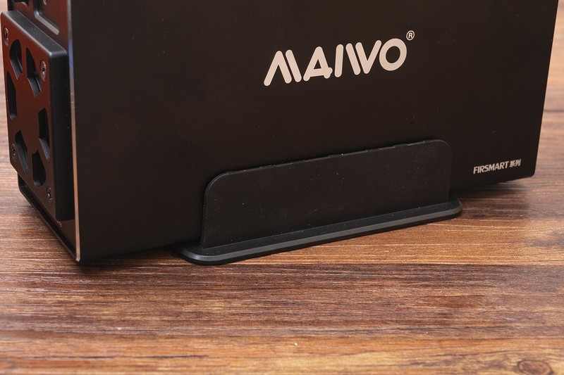 数据安全最重要，个人备份怎么选，市售五款RAID磁盘阵列横向评测