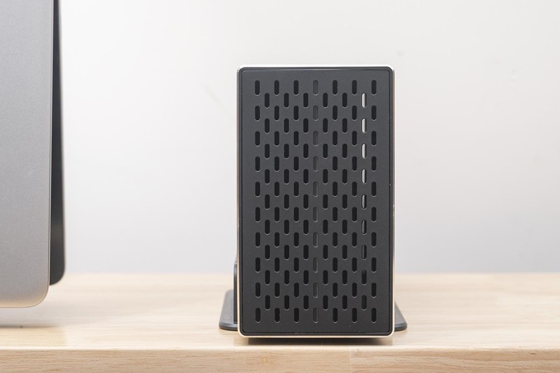 数据安全最重要，个人备份怎么选，市售五款RAID磁盘阵列横向评测