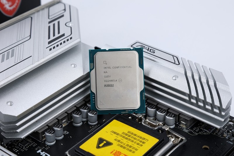 风冷散热才是中低端装机良配？数显版九州风神冰立方620风冷+13600KF+3060Ti装机分享