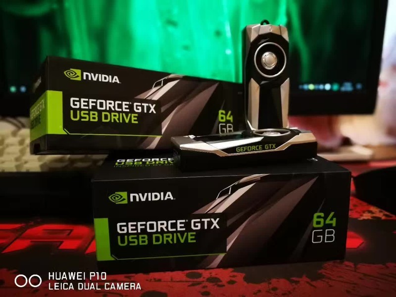 儿时梦想终成真  总价超3万的满杯配置电脑玩起来爽吗？