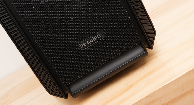 儿时梦想终成真  总价超3万的满杯配置电脑玩起来爽吗？