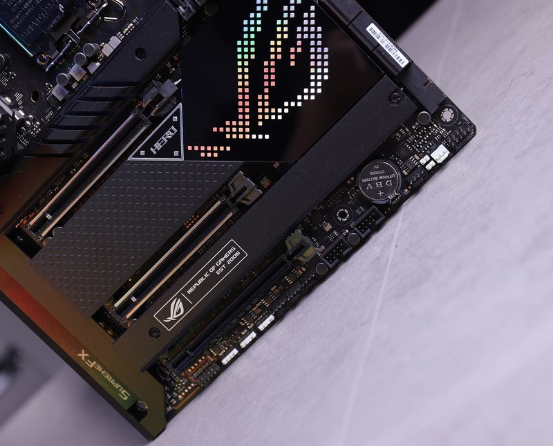 儿时梦想终成真  总价超3万的满杯配置电脑玩起来爽吗？