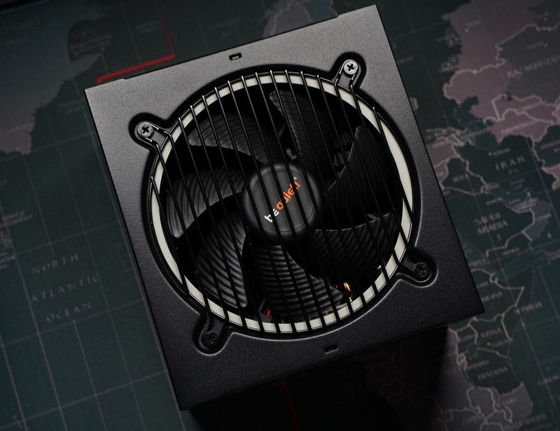 儿时梦想终成真  总价超3万的满杯配置电脑玩起来爽吗？