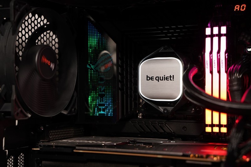 儿时梦想终成真  总价超3万的满杯配置电脑玩起来爽吗？