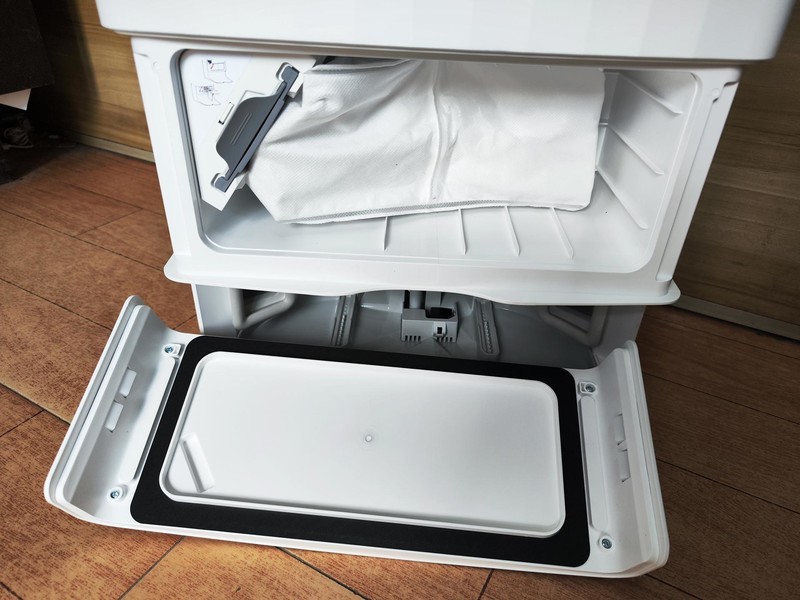 石头自清洁扫拖机器人P10开箱评测：更全面实用的性价比产品