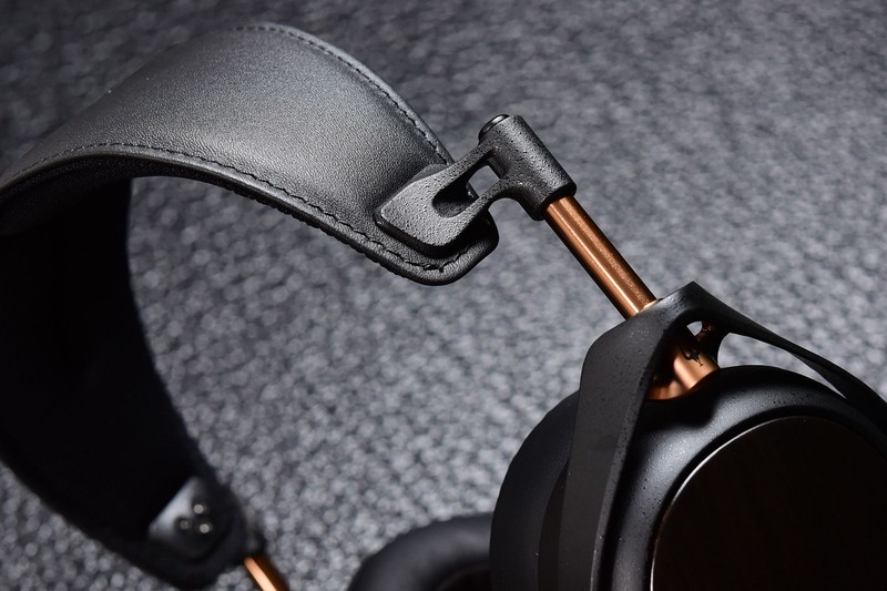 奢华？退烧？平板大耳天花板？是真好听！MEZE Licir2试听