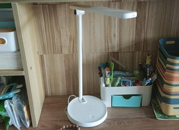 护眼灯哪个品牌最好用？劲爆推荐2025年学生护眼台灯排行榜