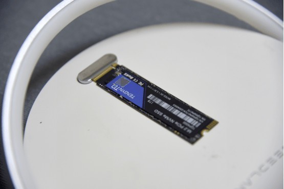 腾隐PCIe4.0固态硬盘TQP4000 1T评测：老电脑秒变性能小钢炮