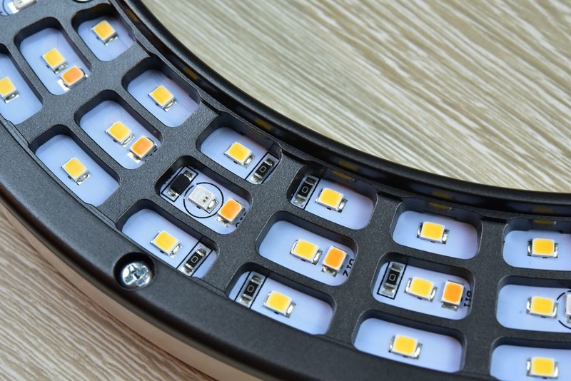 一款很容易让有钱人为孩子买单的护眼台灯！爱德华天使之光2体验