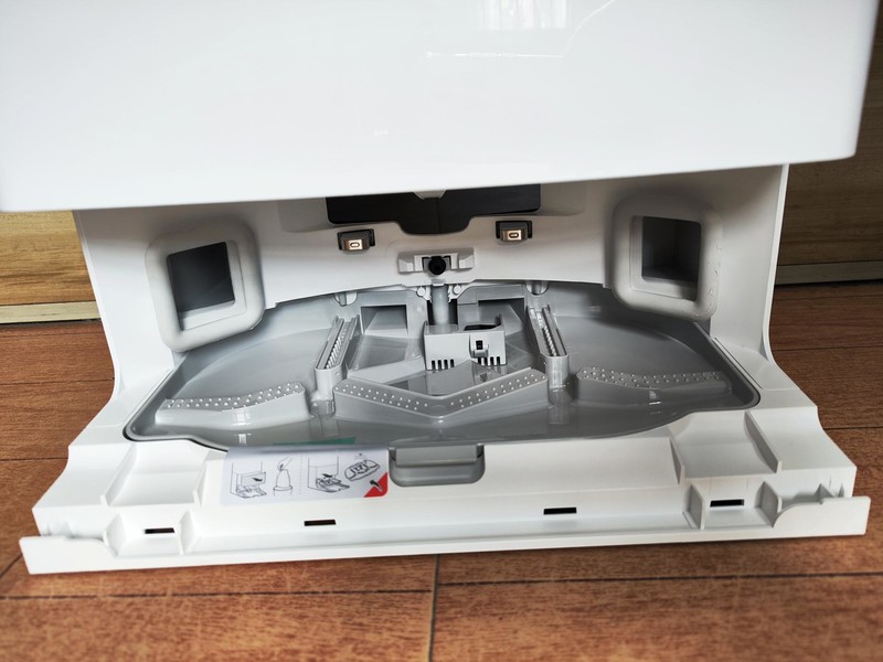 石头自清洁扫拖机器人P10开箱评测：更全面实用的性价比产品