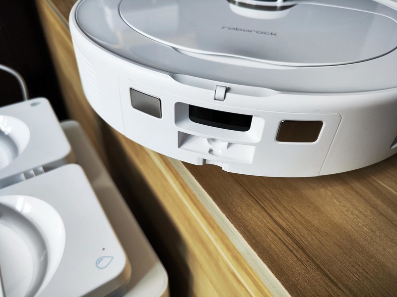 石头自清洁扫拖机器人P10开箱评测：更全面实用的性价比产品