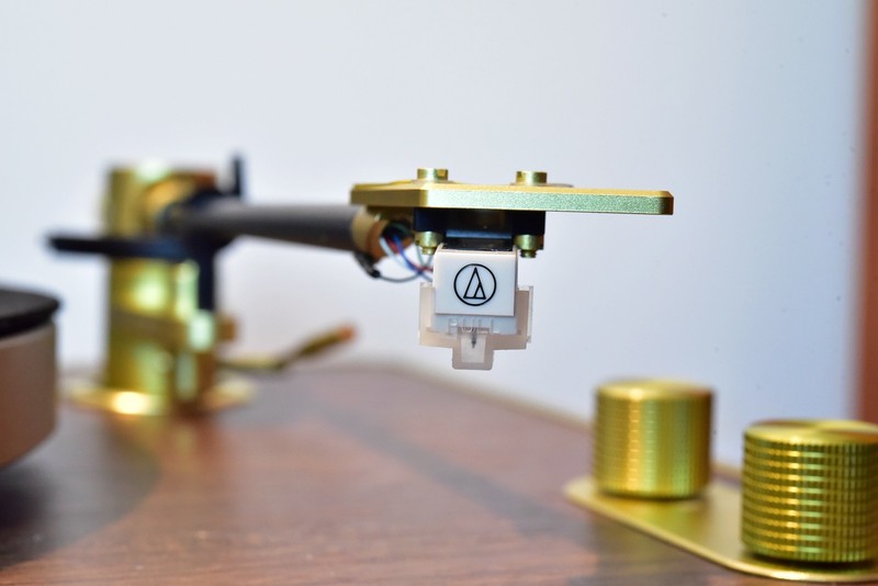 黑胶唱机可以当蓝牙音箱用！CoolGeek CS01上手