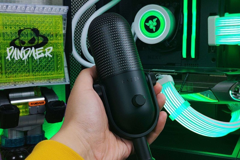 专业、易用的录音，响应式RGB灯光律动，魔音海妖V3幻彩版评测