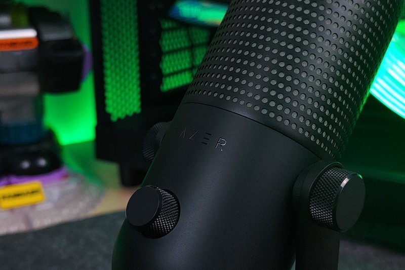 专业、易用的录音，响应式RGB灯光律动，魔音海妖V3幻彩版评测