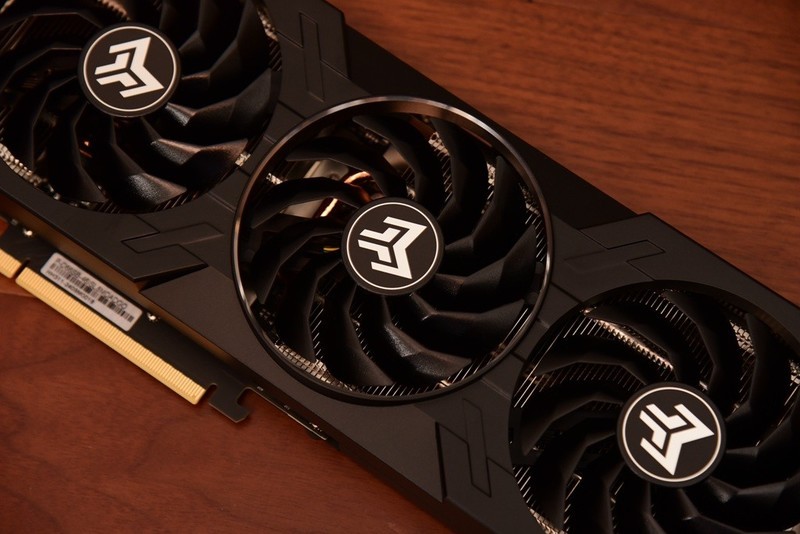 宝刀不老，金士顿FURY判逆者DDR5内存实战7800MHz超频！