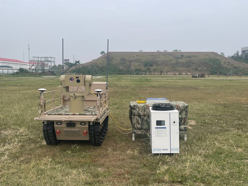 10KW高能激光反制系统 1km精准打击无人机 全天候守护低空安全