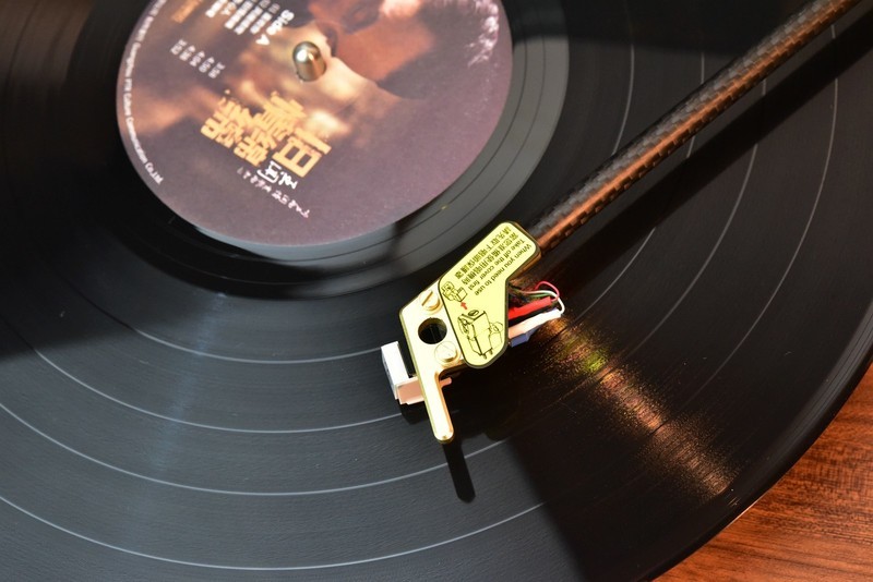 黑胶唱机可以当蓝牙音箱用！CoolGeek CS01上手