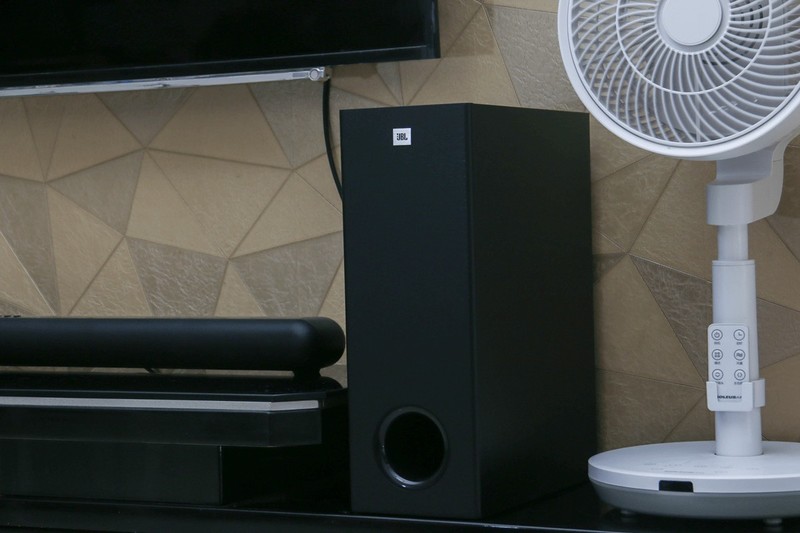 在家也能畅快K歌，让电视不再是摆设，JBL KTV350回音壁评测