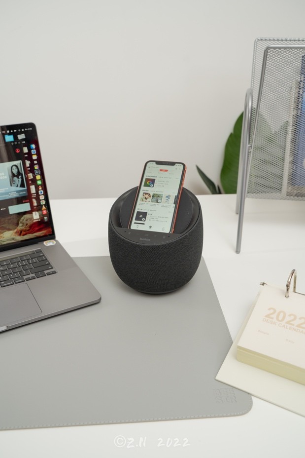 强强联手，苹果也为之汗颜，贝尔金帝瓦雷联名智能无线充电音箱