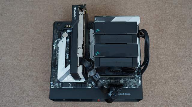 免费的AMD RSR技术有多强？实测验证开启后中低端显卡能否畅玩4K游戏