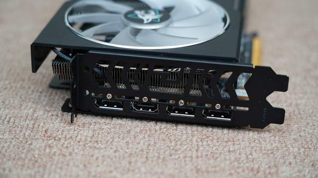 免费的AMD RSR技术有多强？实测验证开启后中低端显卡能否畅玩4K游戏