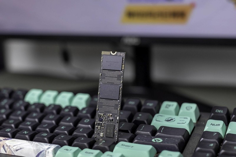 智能控温不掉速，大华存储C970 PLUS固态硬盘实测体验