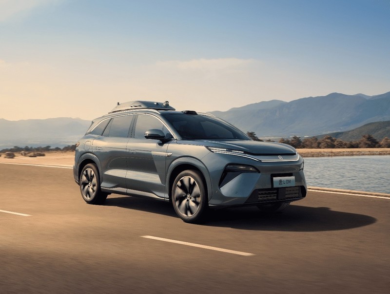 以划时代技术领衔，比亚迪汉L唐L重塑20-30万级旗舰标杆