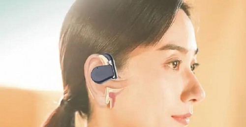 功能方面，一加 Buds 3双设备连接和多场景切换，可以无缝切换到当前正在播放的设备上