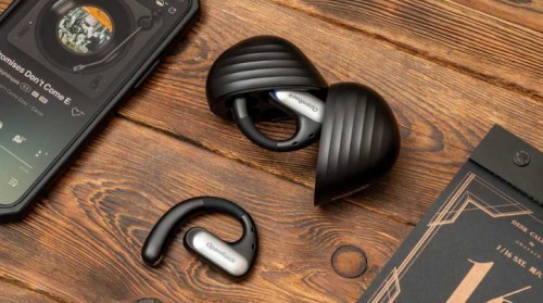 功能方面，一加 Buds 3双设备连接和多场景切换，可以无缝切换到当前正在播放的设备上