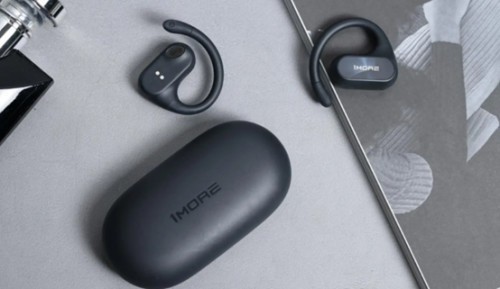 功能方面，一加 Buds 3双设备连接和多场景切换，可以无缝切换到当前正在播放的设备上