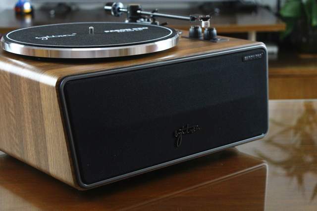 赛塔林PARON Pro黑胶唱机，用黑胶唱片打开最纯粹的音乐形式