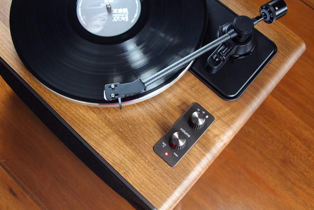 赛塔林PARON Pro黑胶唱机，用黑胶唱片打开最纯粹的音乐形式