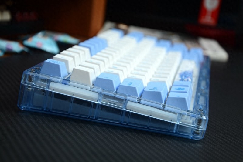 双灯区、软硬双结构，Miel M75 Blue Flurry亚克力三模机械键盘