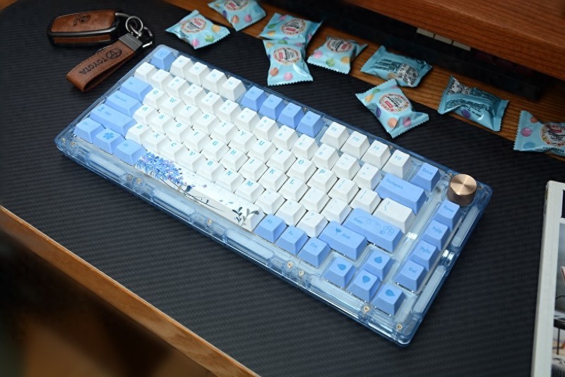 双灯区、软硬双结构，Miel M75 Blue Flurry亚克力三模机械键盘