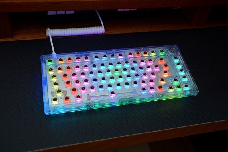 双灯区、软硬双结构，Miel M75 Blue Flurry亚克力三模机械键盘