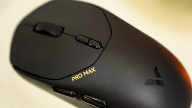 原相3950引擎+200H续航+万金油手感！雷柏VT1 PRO MAX 鼠标评测