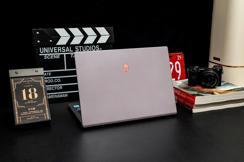 英特尔再战独显，锐炫A370M剑指轻薄本，雷神T-BOOK 14深度评测