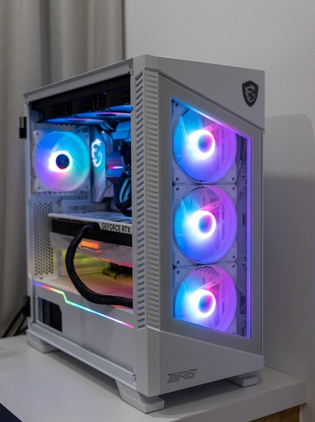 一招教你把DDR5内存延迟压到D4水平，宏碁掠夺者Predator Vesta II 6000MHz内存超频分