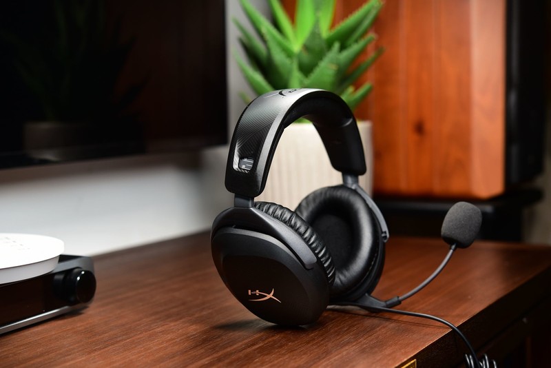 适合初级玩家的高性价比之作！HyperX毒刺2代上手