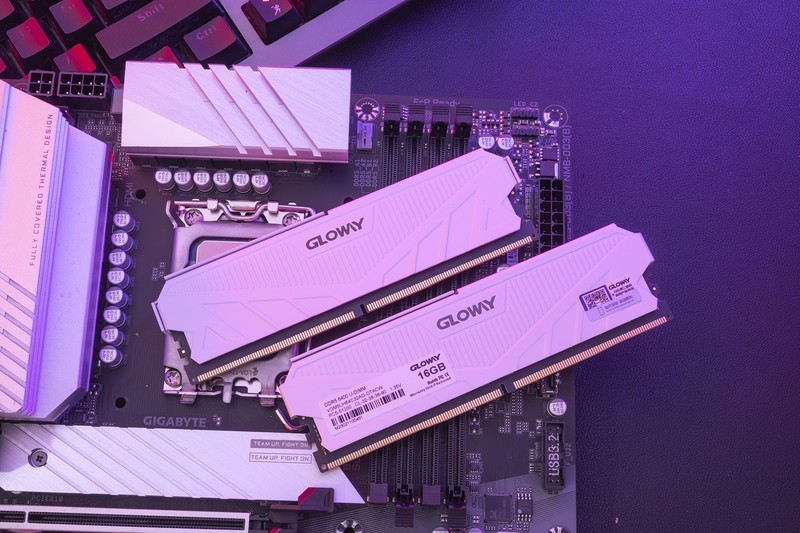 重回白菜价就能满上内存的时代，高性价比光威内存推荐