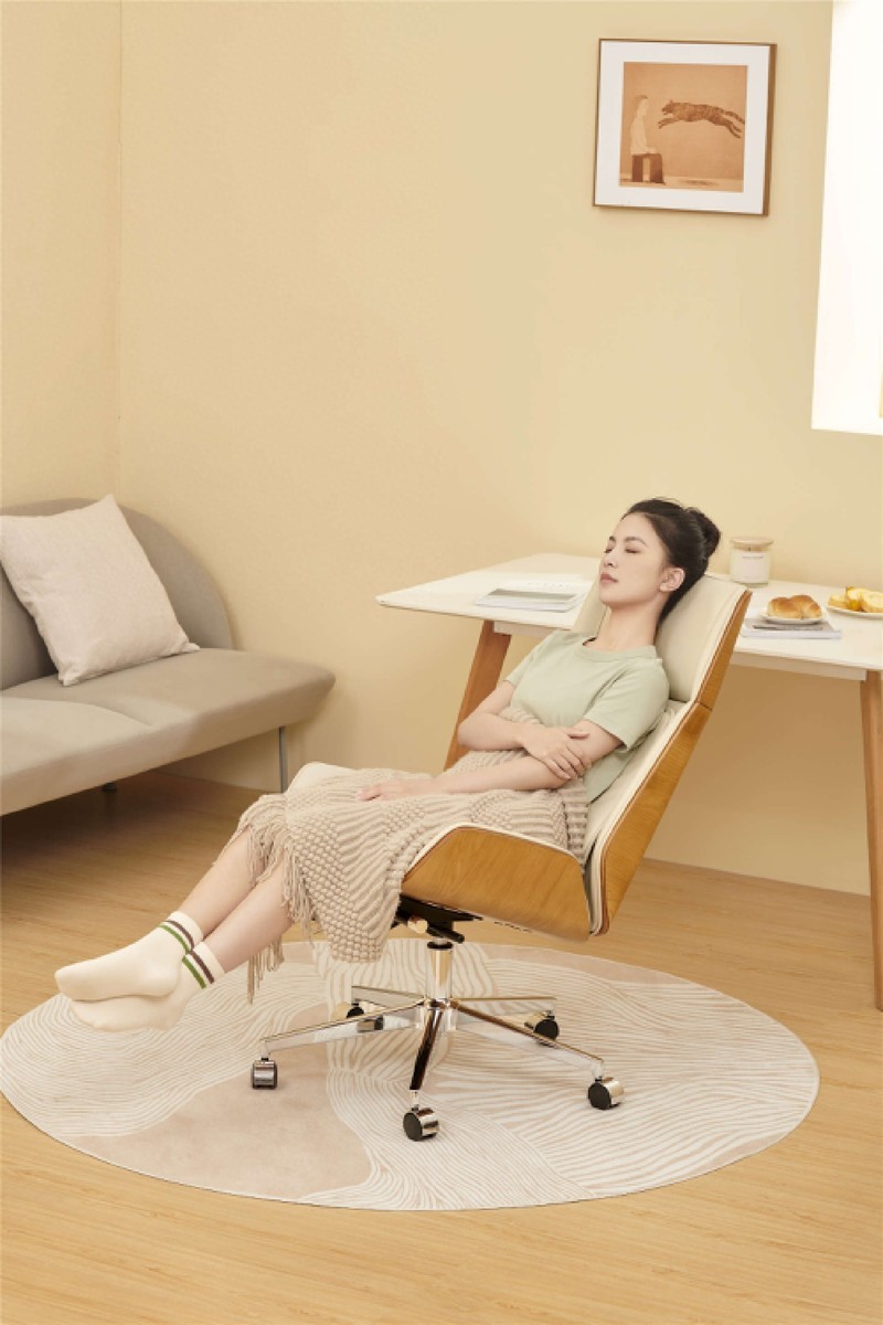 能AI揉腰推背的按摩椅！Joypal用敲打赋能办公效率，细节满满