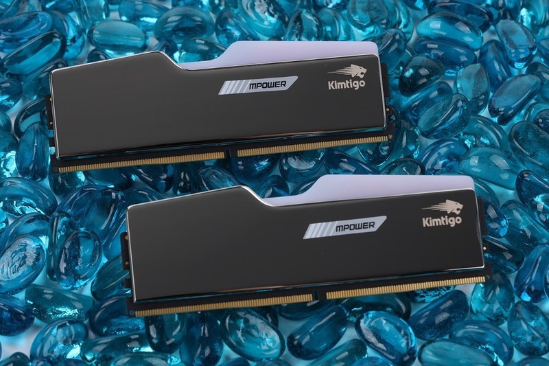 金泰克战虎D5-7200MHz搭配Z790MPOWER实测，轻松一键OC 8400MHz